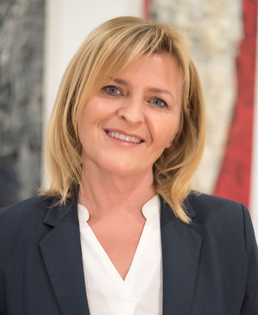 Mag. Martina Prechtner